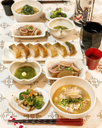 *。🏮居酒屋あちか🏮🌙 今宵のお品書き📃・冷や汁・ブロッコリーとしめじの胡麻和え・めかぶ・いかと大根の煮物・鯖バッテラ #もっきんどう・岩波 美禄 純米酒 #岩波&hellip;のInstagram画像