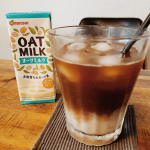 毎日飲むコーヒー☕️無糖コーヒーに牛乳が好きだけど、今日はオーツミルク。オーツミルク、甘くて香ばしくて美味しい～～💛#マルサン #マルサンアイ #植物性ミルク #オーツ麦飲料 #オーツ&hellip;のInstagram画像