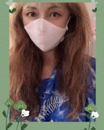 女性の美しさを引き出す今までにない形状✨リソウのオリジナル小顔マスクを使ってみました💕・日本の技術を詰め込んだ100％国内縫製・弓なりにカーブするようカットを施すことでフィット感を高めまし&hellip;のInstagram画像