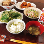 お味噌汁が手軽に‼️めちゃくちゃ便利な液状味噌マルサンアイ株式会社だし香るとろける味噌 あわせ@marusanai_official 鮮度ボトルやから常温保存ＯＫやし、&hellip;のInstagram画像