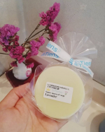 大好きなアンティアン❣️❣️今回はスーパークイーンオブソープ「ラベンダー」オールオーガニック使ってみました✨*アンティアンは、お肌へのより優しさを求め、合成界面活性剤や防腐剤、人工香料はもちろんの&hellip;のInstagram画像