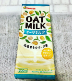 マルサンアイ様よりオーツミルクいただきました🥛飲んでみると確かに麦っぽいような味&hellip;？まったりもしている。ミルク自体苦手なのでそのままは少し飲みにくいけど、コーヒーに混ぜて飲むと美味しいカフェオレに&hellip;のInstagram画像