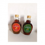 .🎀 メープルシロップ.サラッとしていて優しい甘みくどくないから食べやすい🙆&zwj;♀️今まで使っていたシロップとは香りと味の濃厚さが全然違う！スイーツやヨーグルトだけではな&hellip;のInstagram画像