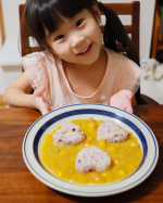 北海道玄米雑穀.いつものご飯に混ぜて炊くだけで手軽に栄養バランスのとれた玄米ご飯が炊き上がるよ🍚.1枚目の写真は、載せる恥ずかしいんだけどレトルトカレーの手抜きご飯😂困った時、助けられてる方&hellip;のInstagram画像
