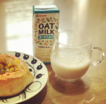 マルサン　オーツミルク　200㎖------------------------------------授乳中であるのと、美容と健康の為に、コーヒーの代わりにアーモンドミルクや豆乳を飲むこ&hellip;のInstagram画像