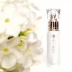 ・WHITECEUTICAL+&nbsp;トリプルホワイトエッセンス&nbsp;敏感肌も透明感溢れる白雪美肌へ導く薬用美白美容液。出来てしまったメラニンのシミ化を防ぎ、透明感溢れる肌へ。最先端医療&hellip;のInstagram画像