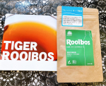 モニター当選品TIGER様の生葉ルイボスティー★ペットボトル用ティーバッグが届きました😊ルイボスティーの中でも、オーガニック認証を取得した最高級グレードの茶葉を100％使用。蒸気を&hellip;のInstagram画像