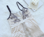 愛用中の@exabra_online のエクサブラ スリーアップキャミソール・・・谷間メイクをサポートしてくれるキャミソールなんだけど、補正下着とは思えない可愛さで&hellip;のInstagram画像