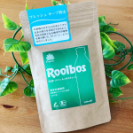 ❤︎4年連続モンドセレクション金賞を受賞している株式会社TIGER様の生葉ルイボスティー500mlペットボトル用を頂きました✨ルイボスティーは...●抗アレルギー作用●骨密度を高め&hellip;のInstagram画像