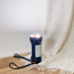 ．普通のランタンかと思いきや.ᐟ.ᐟ.ᐟ.ᐟなんとモバイルバッテリーにもなる万能アイテム‪⸜‪‪‪‪‪︎👍🏻‪‪︎⸝‬‪‪これ、3つがマグネットでくっついていて˗ˋˏ ˎˊ˗1台あたり&hellip;のInstagram画像