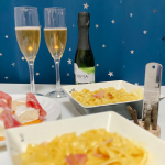 〜すりおろしペッパー&times;ノンアルスパークリングワイン〜RIVSALTブランドのペッパー！ロングペッパーをグレーターですりおろして使用します！胡椒のよく合う料理で2人同時に思い付いたのがカルボ&hellip;のInstagram画像