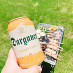 先日、庭でBBQ🍖をしました✨おしゃれなパッケージのダルグナー　ヴァイツェン❤️白ビールです🥰⁡フルーティーかつクローブのようなスパイシーな香りがいっぱいに広がり、なめらかな口当たり、やさしい&hellip;のInstagram画像