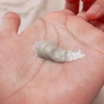 泥感が好き🥺安定のロゼッタ🥺苦手なにおい（お花系とか）多いけど、ロゼッタは素朴な香りで大好き&hellip;プチプラやからお風呂で👶🏻達が使いたがっても気前よく使えるのも良い。笑毛穴も小さくなっ&hellip;のInstagram画像