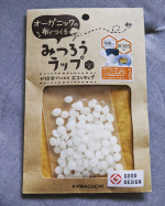 みつろうラップ作ってみました😉みつろうを布に染み込ませて作るラップです！！みつろうには抗菌、保湿効果があって食品の鮮度を保ちながら安心して包むことができます！以下はみつろう&hellip;のInstagram画像
