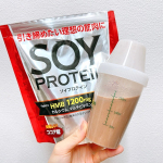 .ソイプロテイン♡.内容量：198g.ココア味のソイプロテイン✨198gで約11日分です🙆🏻&zwj;♀️1回あたり1,200mgのHMBが摂取できて、マルチビタミンやカルシウ&hellip;のInstagram画像