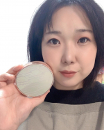 夏のメイクの悩みといえば、汗や皮脂でファンデーションが崩れやすいことと、ファンデーションの崩れ方がドロッと汚く見えること(>〈<。)それだけじゃなくて、エアコンの効いた所に長時間いると逆に乾燥&hellip;のInstagram画像
