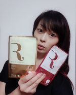 手軽すぎてシートマスクが手放せないんです🎶REVISIS（リバイシス）の美容液マスク金と赤のパッケージの2種類を使ってみたよ😃○金のパッケージ○モイストフェイシャルパック&hellip;のInstagram画像