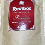 いつ飲んでも変わらぬ美味しさが嬉しい😃香ばしくてクセがないので、とても美味しく頂いております。どんなお料理にも合うから常備しておくと重宝致します。#タイガールイボスティー #ルイボステ&hellip;のInstagram画像