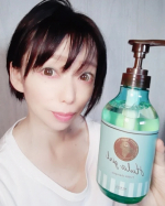 #ふわシャンプー #フラガール #シャンプー #monipla #hulagirl_fan#美容好きさんと繋がりたい ヘアサロン専売メーカーが開発した「フラガール　　　　ふわシャンプー&hellip;のInstagram画像