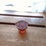 ペットボトルでつくれるスティック版の生葉ルイボスティーです。大好きな生葉が簡単にアイスで飲めて、幸せです。風味もしっかり。美味しい💮💮💮#タイガールイボスティー #ルイボスティー #生葉ル&hellip;のInstagram画像