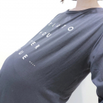 「愛用のルームウェア」..ジェラートピケのとろみ素材プルオーバーです。(確か)2021年のジェラートピケ プレミアム福袋に入っていたもので、気に入って年中着ています😊.オーバー&hellip;のInstagram画像