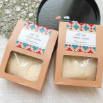 𖤐⁎꙳⋆🤍和柄のかわいいお米ギフト🤍..みなさんはギフトにお米を贈ったことってありますか？私は定番ながらも子供が生まれたときに出産祝いの内祝いとして贈ったことがあります🌾お米ってお祝い事&hellip;のInstagram画像