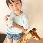 子どもと一緒に使えるボディークリーム✨　　以前から気になってた、モデル東原亜希さんとエステティシャン高橋ミカさんが共同開発したミルクローション「BABYBORN フェイス＆ボデ&hellip;のInstagram画像