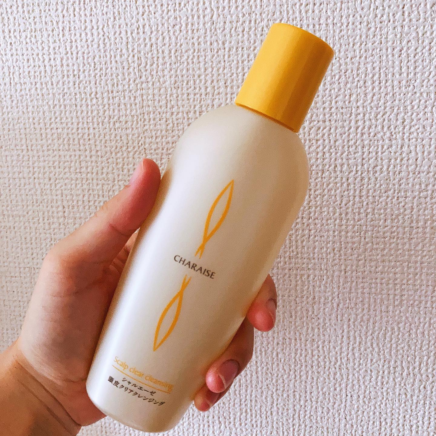 口コミ投稿：シャルエーゼ頭皮クリアクレンジング使ってみました🥰シャンプー前に塗布してマッサー…