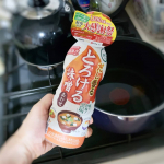液体タイプの味噌のマルサン『だし香るとろける味噌 あわせ』を使って野菜たくさんのお味噌汁を毎日作っています！溶けやすいので即席のお味噌汁としても重宝します🎶#鮮度みそ #マルサンアイ &hellip;のInstagram画像