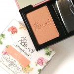 cosmos1015・do natural BLOOMING CHEEKパっとつやめく、ピュア感つづく。ふんわり発色のパウダーチーク。スキンケア発想で、パウダーなのにしっとりうるおい、血色&hellip;のInstagram画像