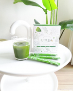 腸活＆糖質制限を目指した美容青汁、桑の葉美人をお試しさせていただきましたっ♪✨こちら美肌、健康維持、ダイエット等のサポートをしてくれるそうです😊見た目は青汁っぽいですが味は緑茶のような&hellip;のInstagram画像