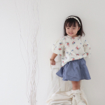 *🥨*久しぶりに撮らせてくれた♡u0040nissen_kids_official のパンツインスカート✍︎ˎˊ˗*ﾟくすみブルーがおしゃれで使いやすい🫐⸝⸝⸝下着が見えるのが気になっ&hellip;のInstagram画像