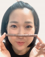 滲まない&hellip;描きやすい&hellip;発色がいい&hellip;そんなアイライナーが好き❤️株式会社カティグレイスさんの【ルミアグラス スキルレスライナー 03チェスナットブラウン】&hellip;のInstagram画像