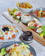 .週末のお楽しみは&hellip;人気のイタリアンレストラン&rdquo;リストランテ・ヒロ&rdquo;監修の、美味しいバル料理を自宅で堪能🍷・・・・・・・・・・・・・・・・・・&rdquo;うちで楽しむバル料理PREMIU&hellip;のInstagram画像