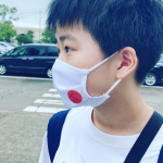 近所の公園までバスケの自主練習です♡練習の前と後、マスクが汗臭くなりがちだけどWELLBESTさんのアロマdeマスク　限定版の猫さん♡を貼っていればたくさん汗をかいてもアロマの香りに癒され&hellip;のInstagram画像