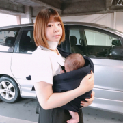 「抱っこ紐で初めて散歩」家族みんなで♪【ルブレン 喉・口臭トローチ】で喉と口臭のWケア！の投稿画像