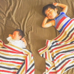 同じポーズでねんね中。 #雲のやすらぎプレミアム #マットレス #睡眠 #夏のすやフォトコンテスト　#monipla #itty_fanのInstagram画像