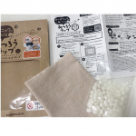 .オーガニックの布でつくるみつろうラップが当選しました🎀.洗って繰り返し使えるのでエコなラップ🌸🌸.作り方も簡単で楽しかったです。クッキングシート&rarr;新聞紙&rarr;みつろうラップ&rarr;&hellip;のInstagram画像