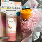 ..ずーっとマスク生活、涼しくなってきたけどやっぱりムレちゃうしメイク崩れしやすくなっちゃうよね🥺🌸ピディット　毛穴落ち化粧下地これ1つで&ldquo;皮脂崩れ・テカリ・くすみ&rdquo;を&hellip;のInstagram画像