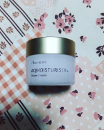 ✨嫌なベタつきゼロ🙆&zwj;♀️✨なのに、しっとり潤う💆&zwj;♀️👯&zwj;♀️🥰✨#medimerry #メディメリー #aqmoisturiser #アクモイスチャライザー #保湿クリーム #&hellip;のInstagram画像