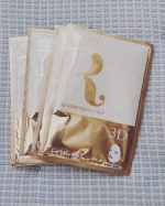 🎭️しっとり潤うのに、嫌なベタつきゼロ🙆&zwj;♀️🎭️#リバイシス #revisis_jp #美容液マスク #monipla #revisis_fanのInstagram画像