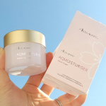 #AQMOISTURISER #保湿水分クリーム を使っています🎵角質層内で水と油の連続層#ラメラ構造 になり、水分蒸散がしにくくなる特徴があるクリームです📝こっくりしたクリームで少し&hellip;のInstagram画像