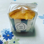 「うるおいミニ生シフォン」築野食品のcome&times;come(コメトコメ)は小麦粉を使わないグルテンフリースイーツ。ホイップクリームをたっぷり詰め込んだ、また食べたくなること間違いなしのプレーン&hellip;のInstagram画像