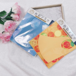 🤍⁡⁡色彩マスク⁡⁡ブルーとイエローカラーのマスクっ😷⁡⁡まだマスク生活が長くなりそうなので、気分で使い分けてるよ✨⁡⁡抗菌消臭で、UVカッ&hellip;のInstagram画像