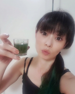 リピート率97％!!すごくない?!!健康が１番だと考えてるわたしは松寿仙(しょうじゅせん)を試してみました😊なんとも派手な赤と緑のパッケージ。みるからに元気でそうです☘&hellip;のInstagram画像