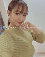 @nissen_ladies_official [UVカット綿混ふんわり袖ニット]商品番号:CIH0420D0004着てみました😌💚🌿カラーは全部で5色💫えりが着てるのはオ&hellip;のInstagram画像