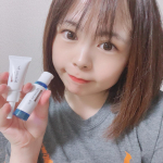 𓂃𓈒𓂂@neo_natural のトライアルセットを試し続けて、お肌がつやつやに♬︎♡(お風呂上がりのスキンケア後、ノーファンデのお写真です。リップだけつけてる！)毎年この時期は、肌が&hellip;のInstagram画像