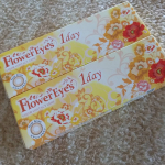 【PR】フラワーアイズ1dayカラコンのモニター👀まずパケ可愛いね✨カラーはピアニーブラウンってゆうやつ(^^)もう結構カラコンはしてないなぁー&hellip;覚えてないくらい(笑)&hellip;のInstagram画像