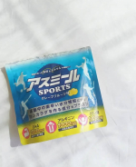 ・・・運動時のパフォーマンスを効率的にサポートするアスミールSPORTS（グレープフルーツ味）サッカーをがんばる息子の水分補給に飲ませてみたよˎˊ˗EAAが1,500mgもはい&hellip;のInstagram画像
