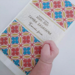 「和柄のかわいいお米ギフト」..おしゃれでかわいい和柄デザインのお米ギフトです。.和柄のお米ギフトは採れたての新米を精米してすぐに真空パックにしているそうです。こちらには兵庫県&hellip;のInstagram画像